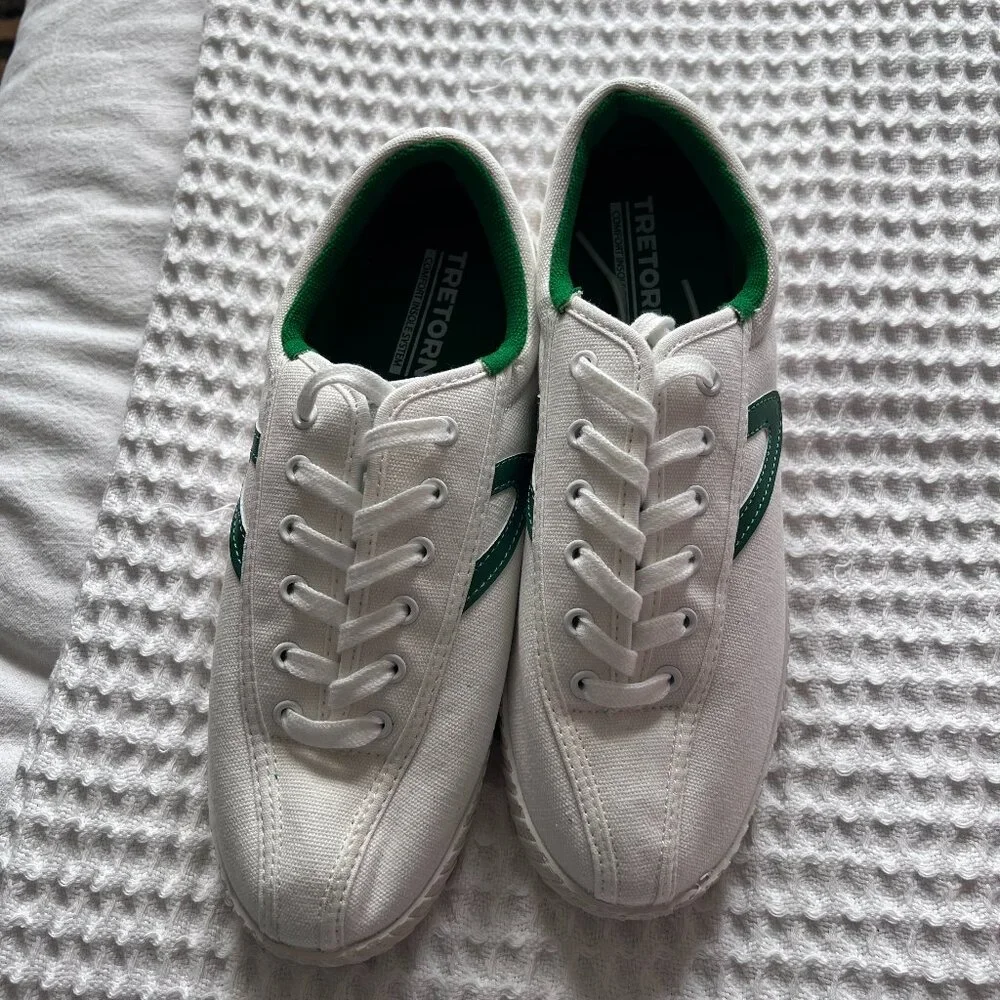 NWOT Tretorn Green Nylite Sneakers - Picture 7 of 7